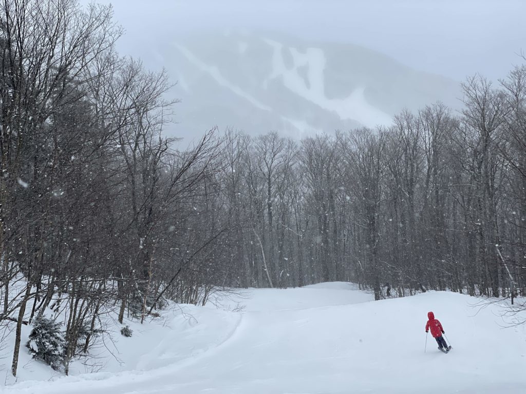 Midway run takes you from the top of Morse to Madonna/Sterling at Smugglers' Notch, March 2023